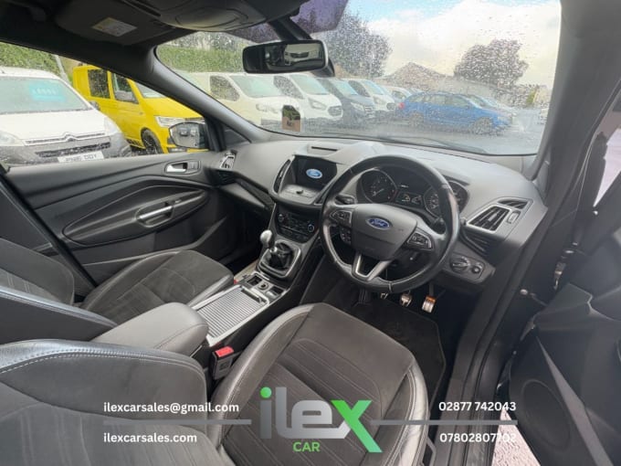 2025 Ford Kuga