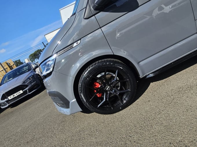 2025 Volkswagen Transporter