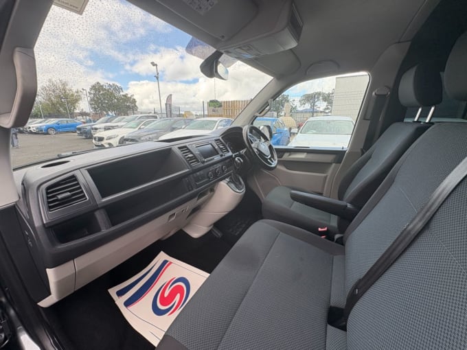 2025 Volkswagen Transporter