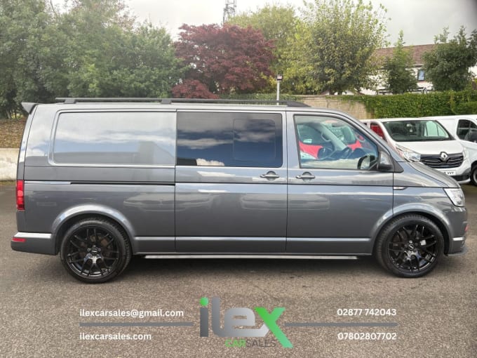 2025 Volkswagen Transporter