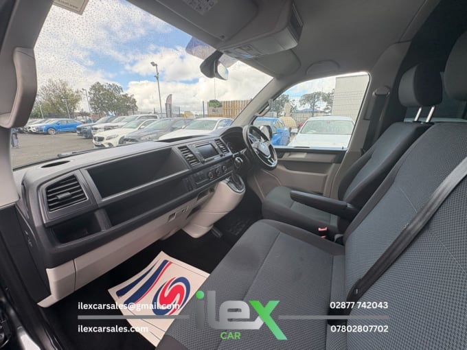 2025 Volkswagen Transporter