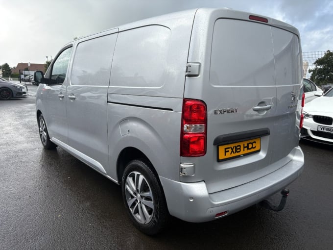 2025 Peugeot Expert