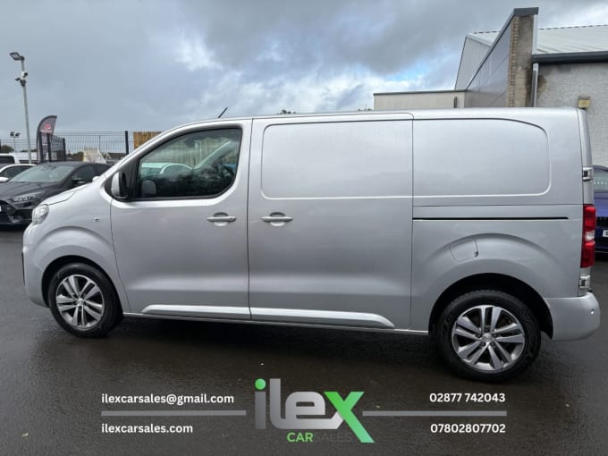 2025 Peugeot Expert