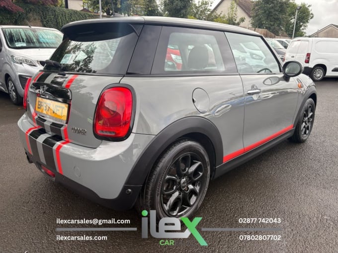 2025 Mini Hatch