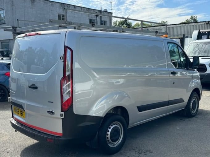 2024 Ford Transit Custom