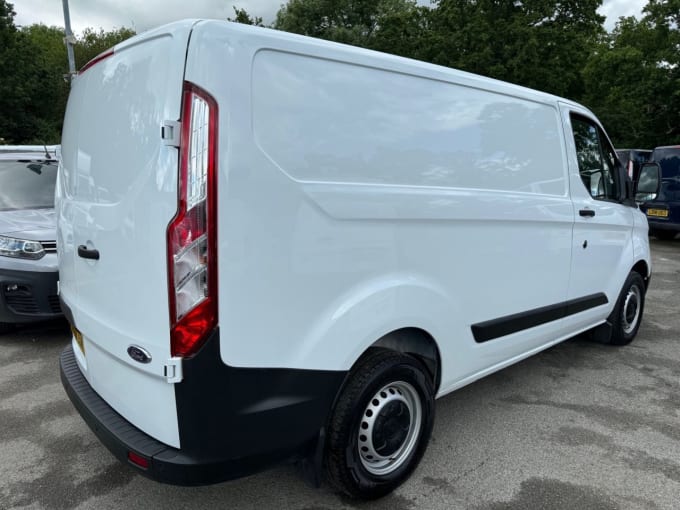 2024 Ford Transit Custom