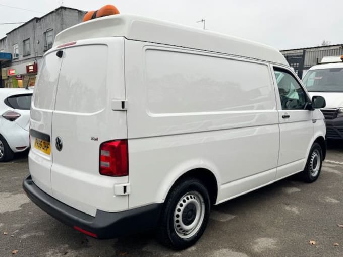 2025 Volkswagen Transporter