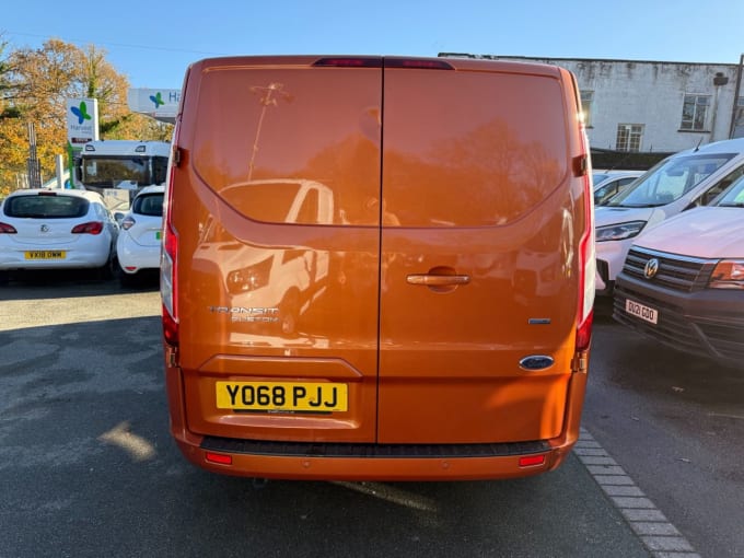 2025 Ford Transit Custom