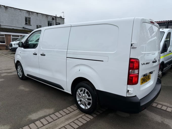 2025 Vauxhall Vivaro