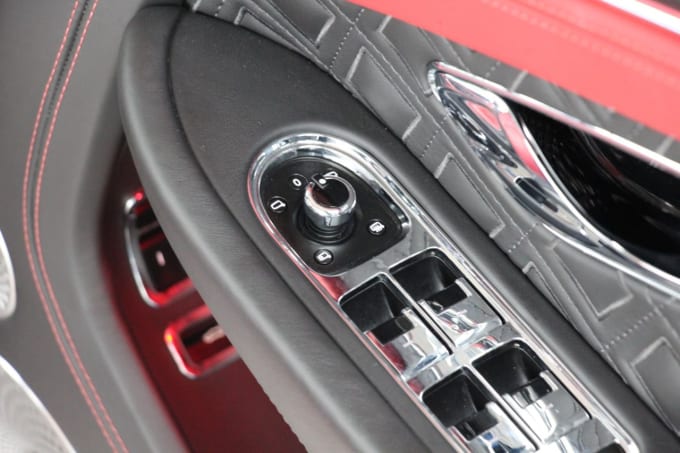 2025 Bentley Continental