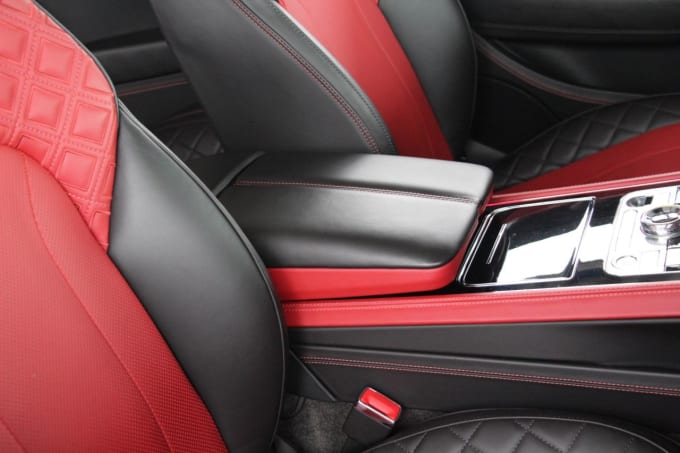 2025 Bentley Continental