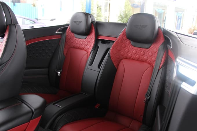 2025 Bentley Continental