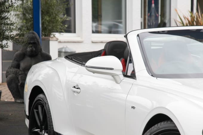 2025 Bentley Continental