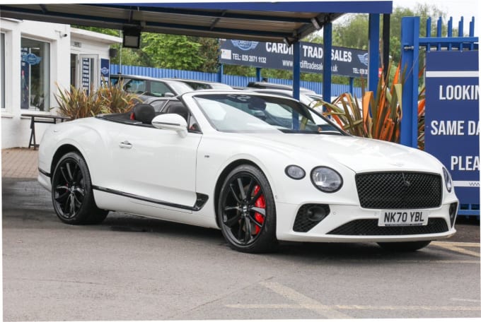 2025 Bentley Continental
