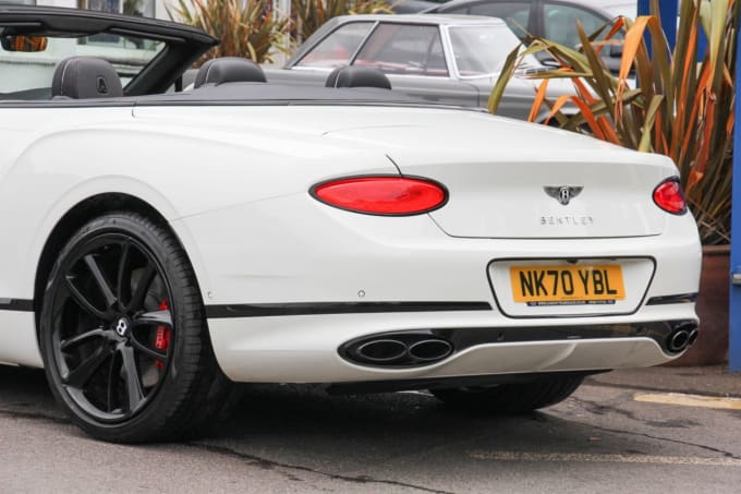 2025 Bentley Continental