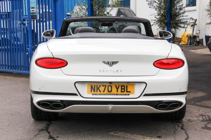 2025 Bentley Continental
