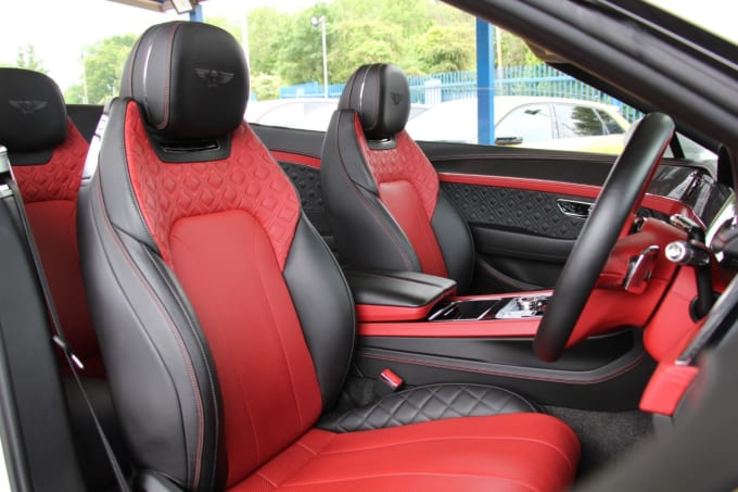 2025 Bentley Continental