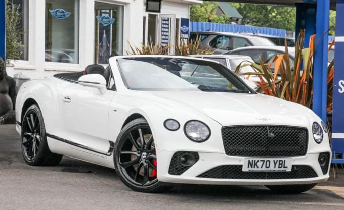 2025 Bentley Continental