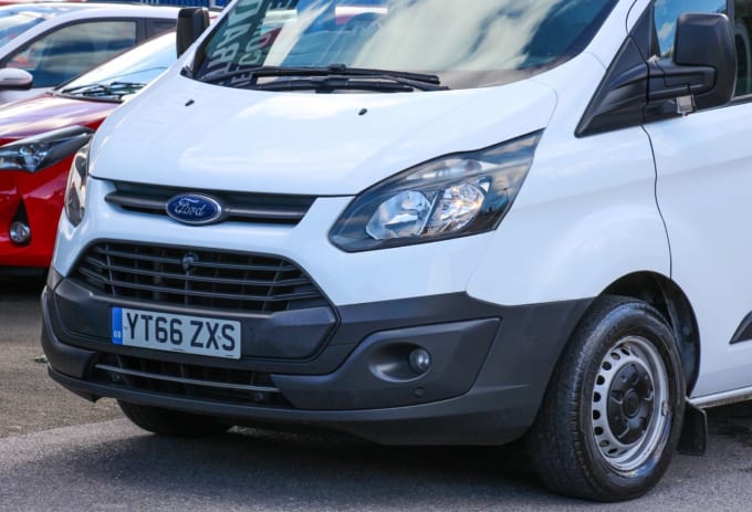 2024 Ford Transit Custom