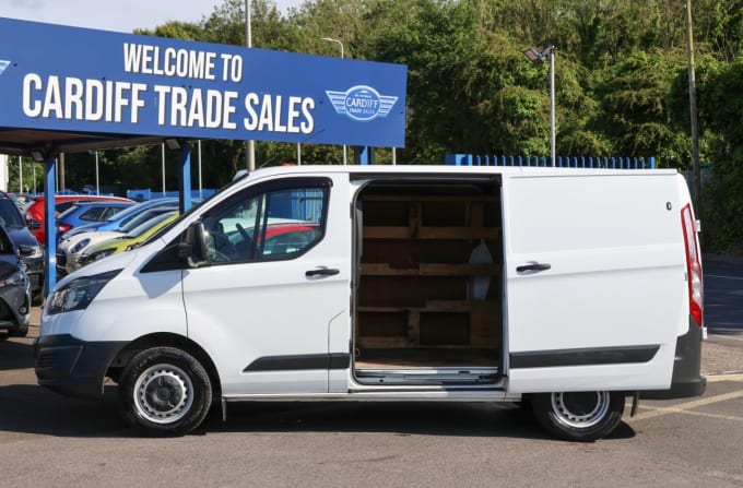 2024 Ford Transit Custom