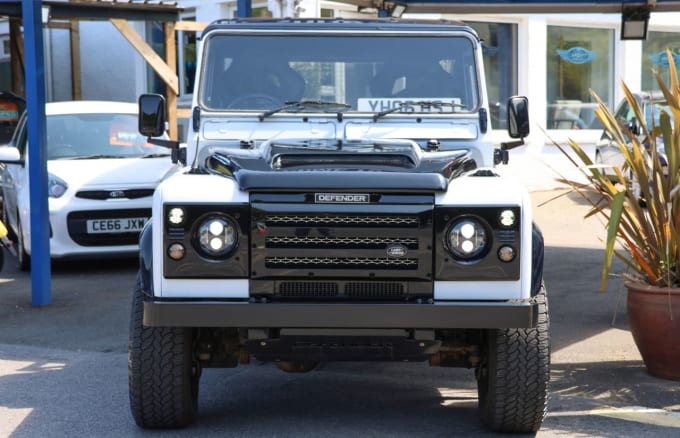 2025 Land Rover Defender