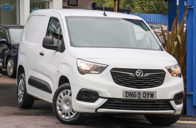 2024 Vauxhall Combo