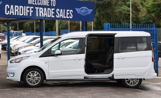 2024 Ford Grand Tourneo Connect