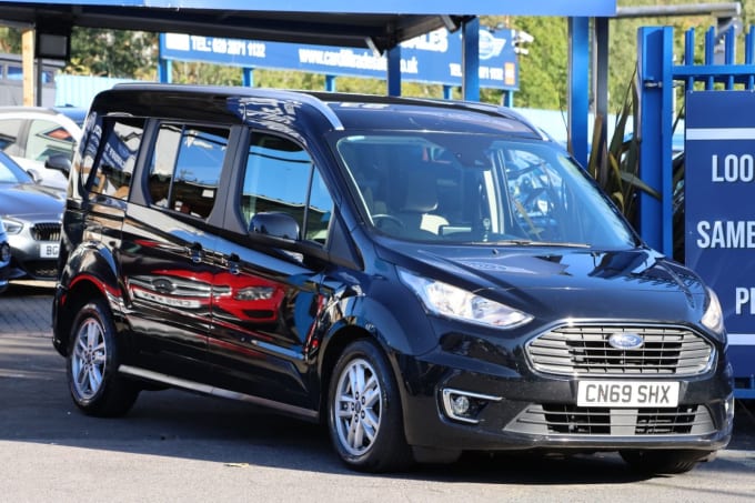 2024 Ford Grand Tourneo Connect