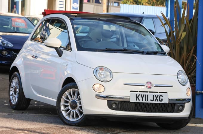 2025 Fiat 500c