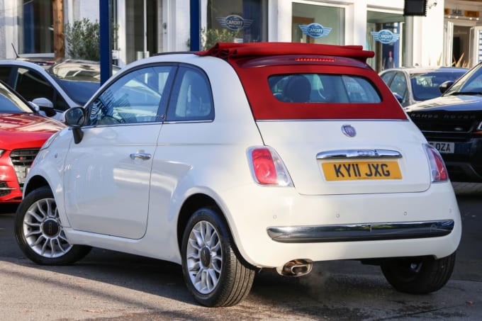 2025 Fiat 500c