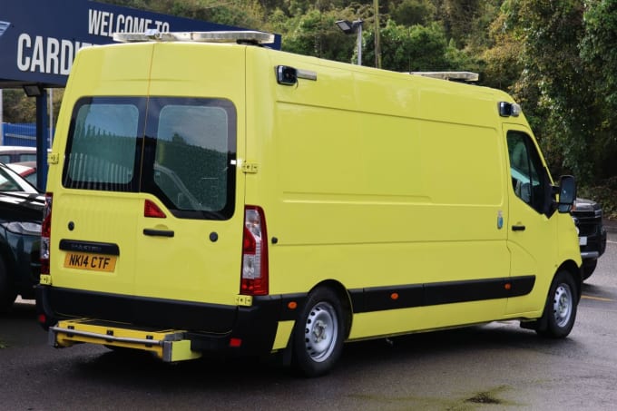 2025 Renault Master