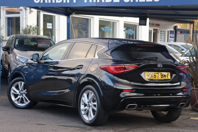 2025 Infiniti Q30 Diesel Hatchback