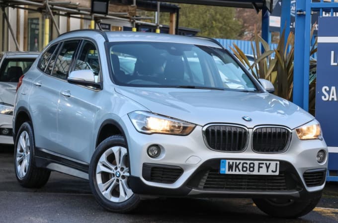 2025 BMW X1