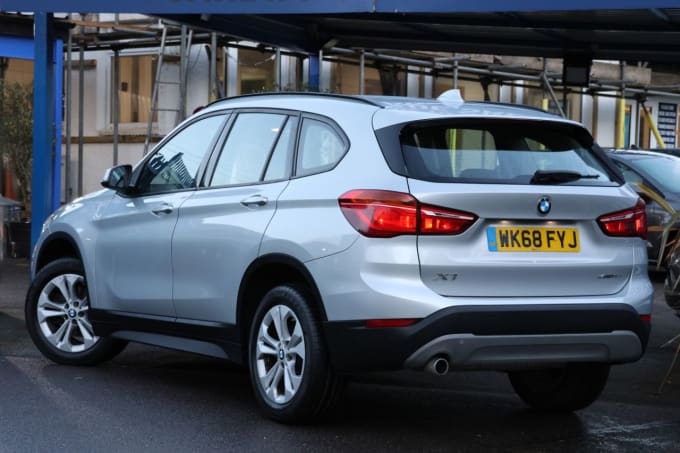 2025 BMW X1