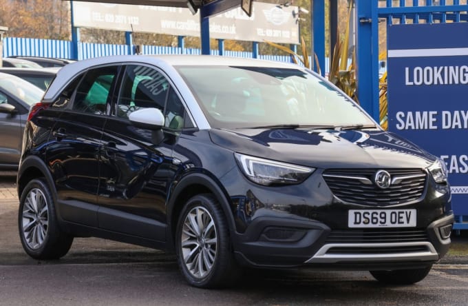 2025 Vauxhall Crossland X