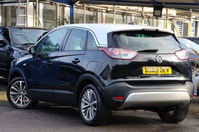 2025 Vauxhall Crossland X