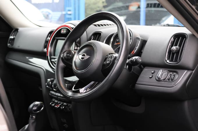 2025 Mini Countryman