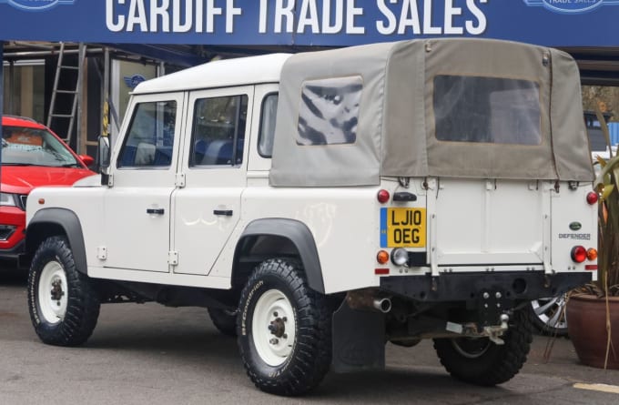 2025 Land Rover Defender