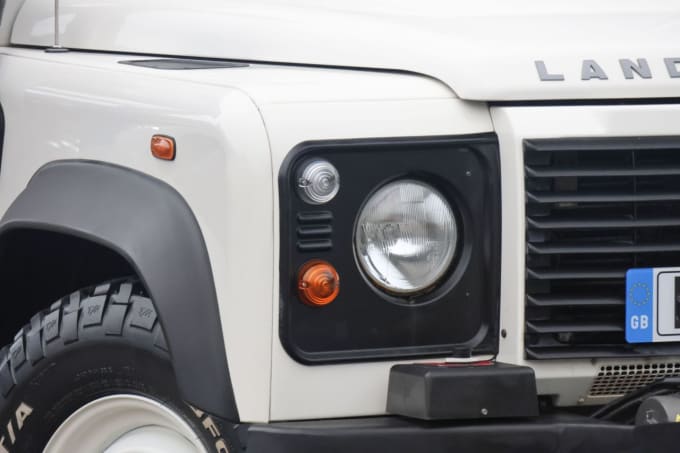 2025 Land Rover Defender