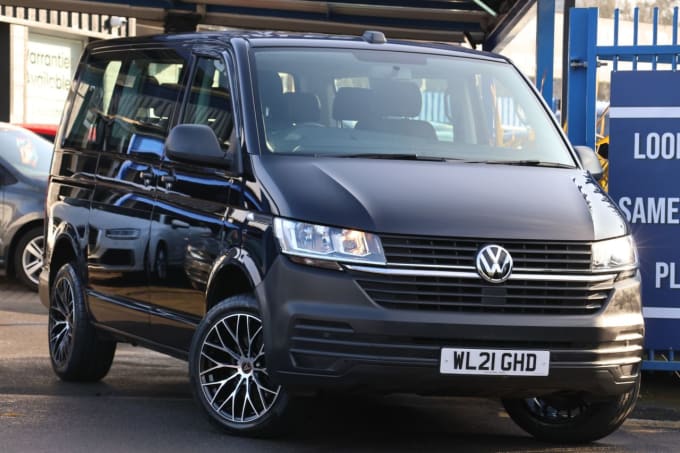 2025 Volkswagen Transporter Shuttle