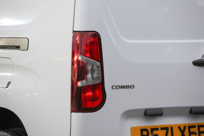 2025 Vauxhall Combo