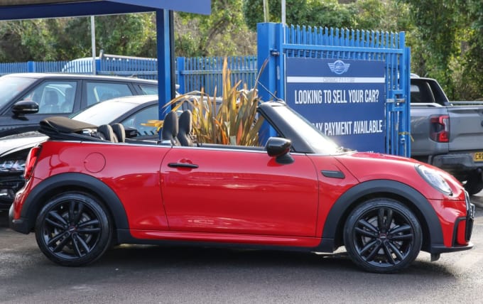 2025 Mini Convertible