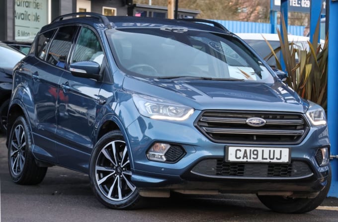 2025 Ford Kuga