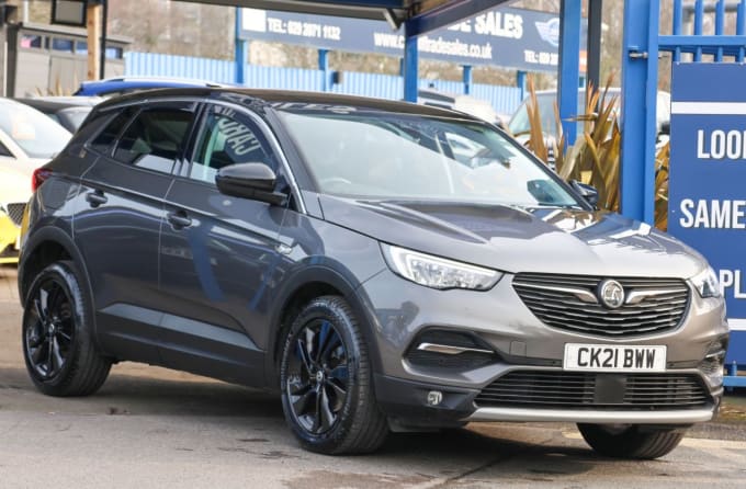 2025 Vauxhall Grandland X