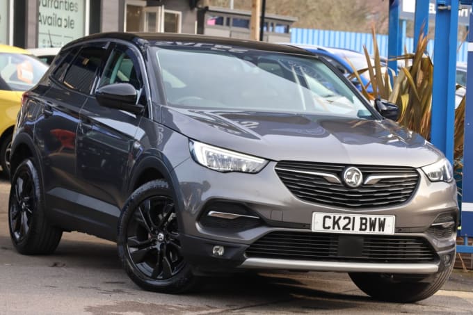 2025 Vauxhall Grandland X