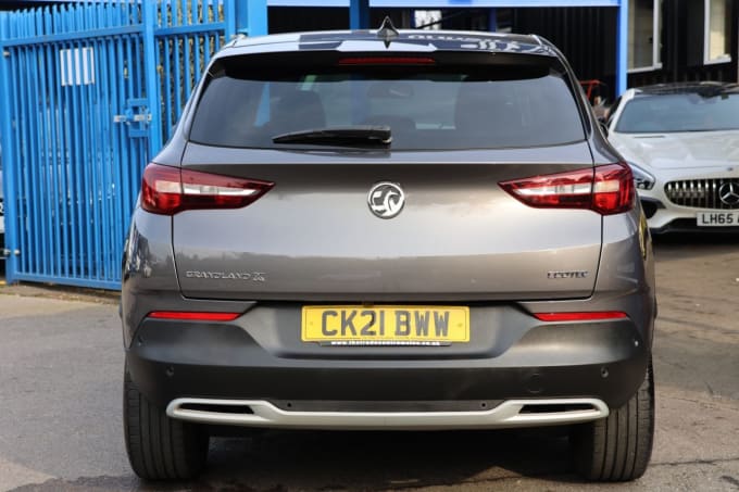 2025 Vauxhall Grandland X