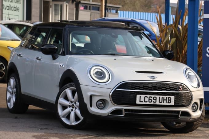 2025 Mini Clubman