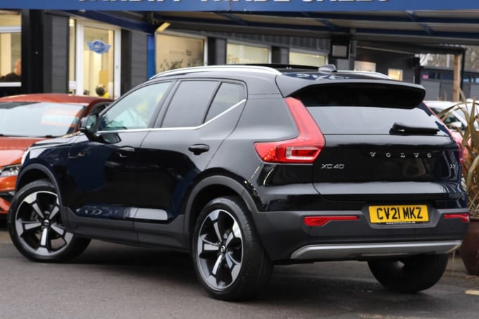 2025 Volvo Xc40