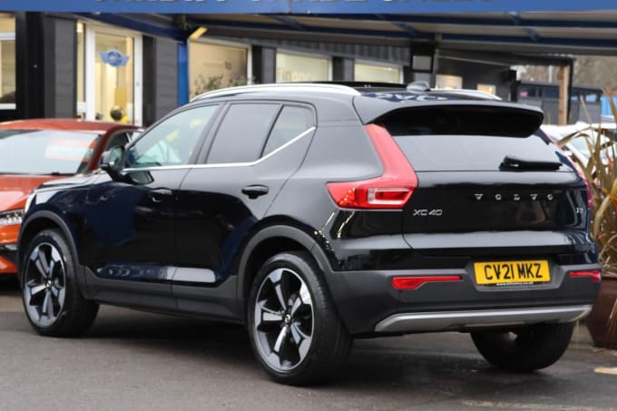 2025 Volvo Xc40