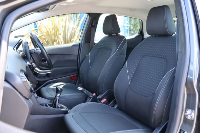 2025 Ford Fiesta